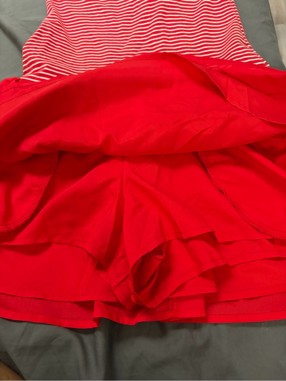 Hollister striped Tube Top Red Skirted Romper - Women size Small - NWT - Picture 4 of 8